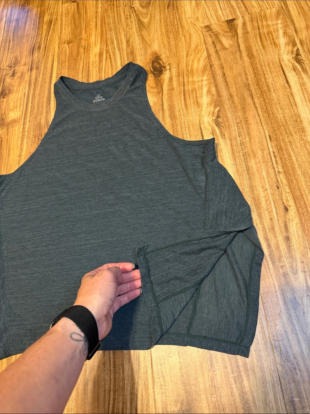 Prana women medium tank top Charcoal gray green High Neck split sides burnout - Picture 3 of 8